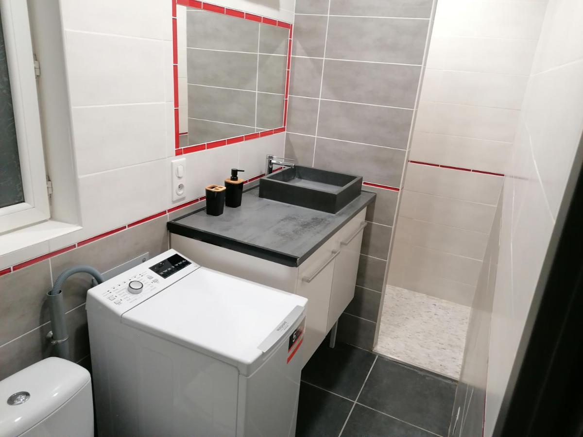 Charmant appartement T2 dans villa avec spa extérieur de mai à septembre Laveyron Exterior foto